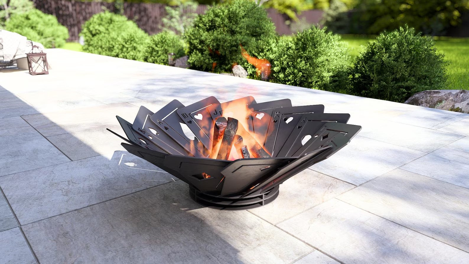 Royal Flush fire pit full fire